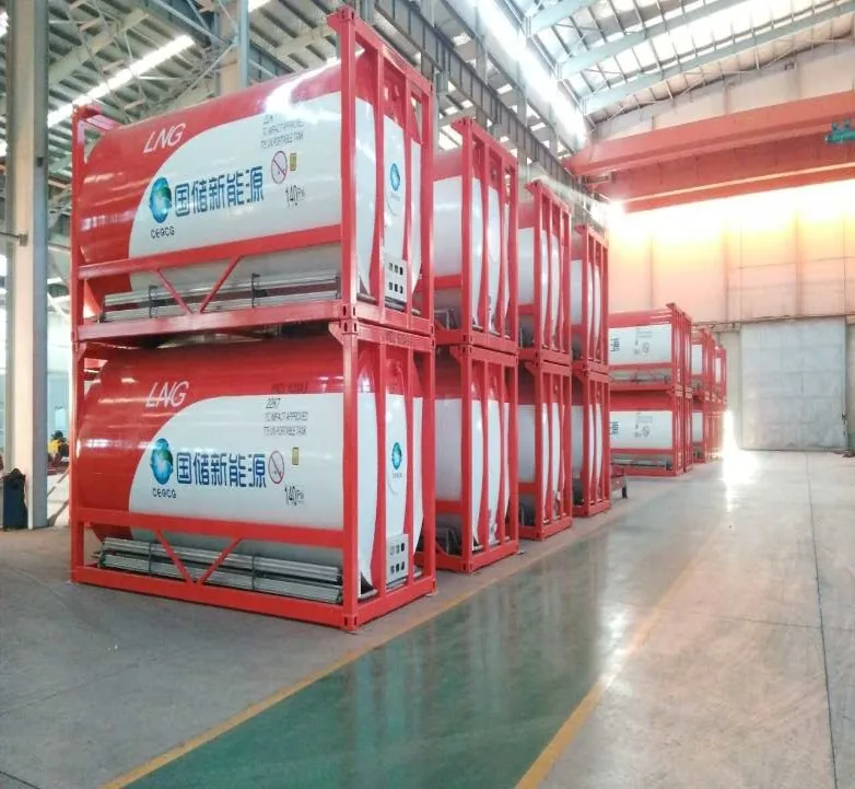 적재된 40ft LNG ISO Tank Container